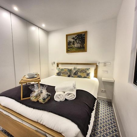 Apartamentos Plaza De Espana Мадрид Екстер'єр фото